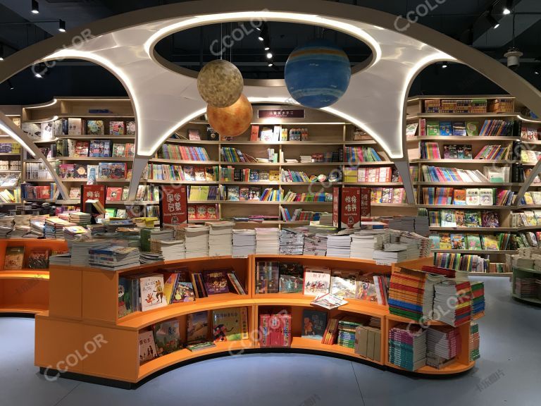 场景类：王府井书店儿童图书展示区